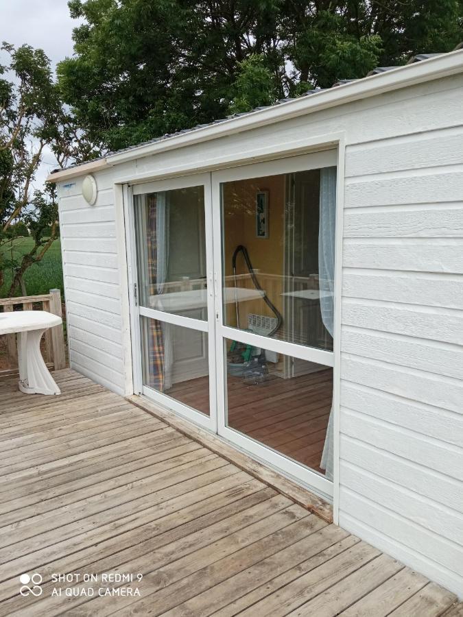 Mobilhome Nature Saint-Laurent-sur-Mer Exteriör bild